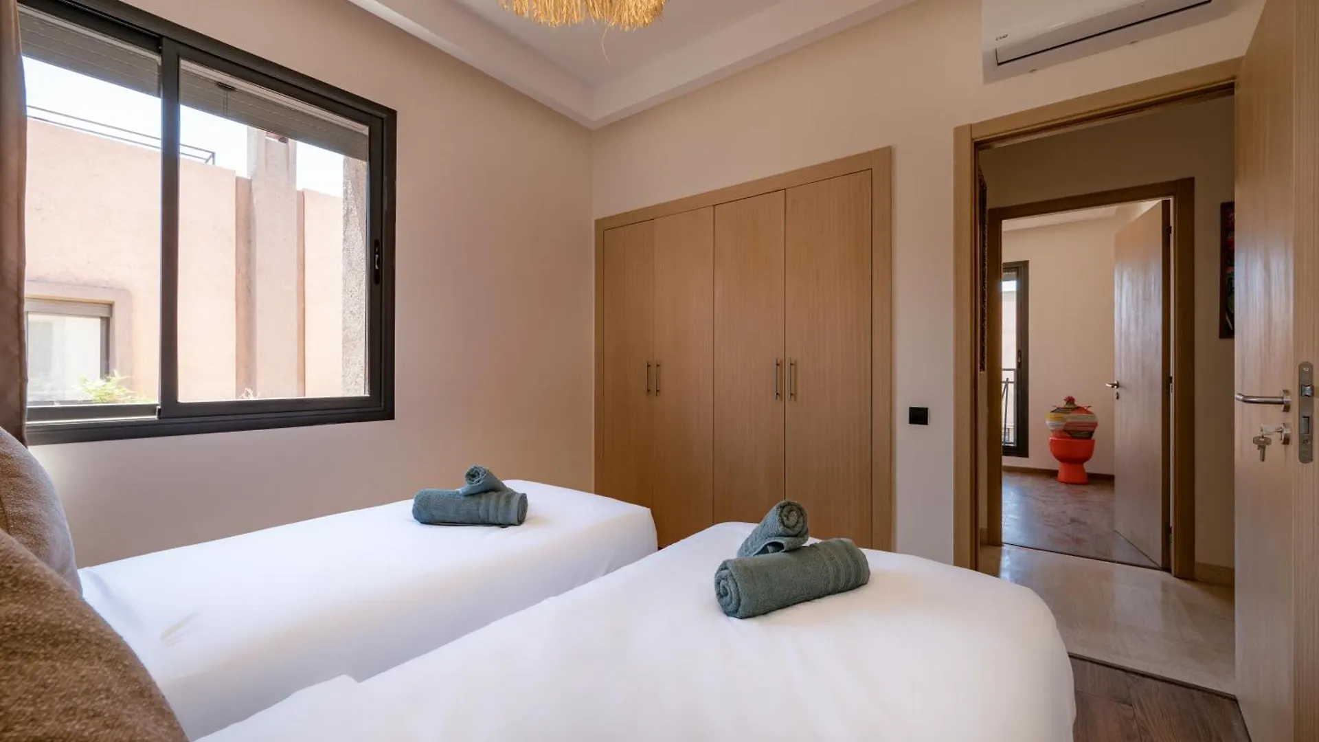 Villa Secret Oasis - 4 Bedroom Rooftop, Pool&Ac - Up To 10 Guests Marrakesh Morocco