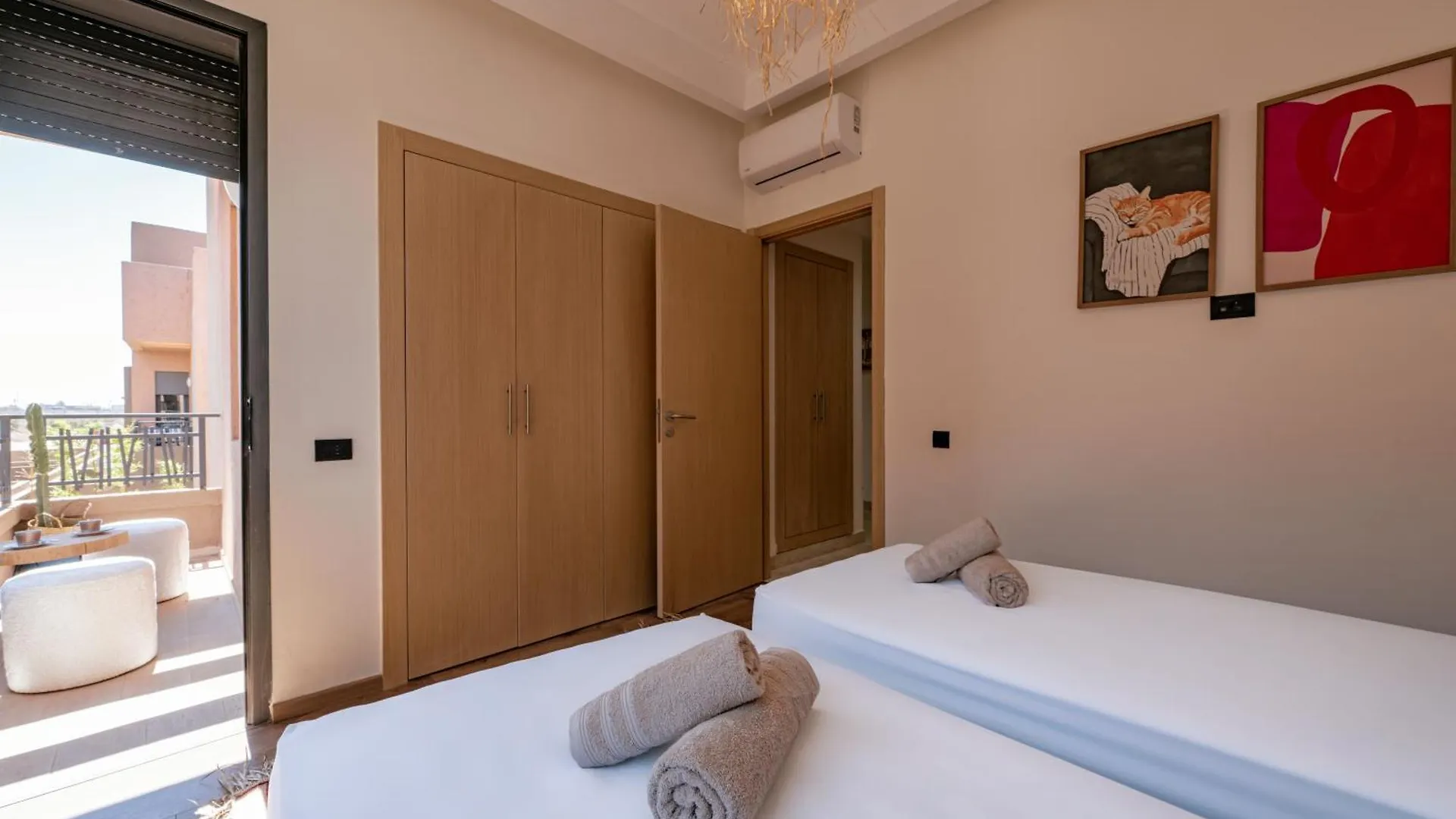 Villa Secret Oasis - 4 Bedroom Rooftop, Pool&Ac - Up To 10 Guests Marrakesh Morocco