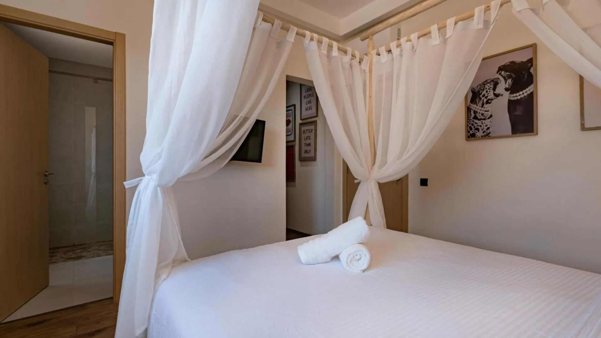 Villa Secret Oasis - 4 Bedroom Rooftop, Pool&Ac - Up To 10 Guests Marrakesh Morocco
