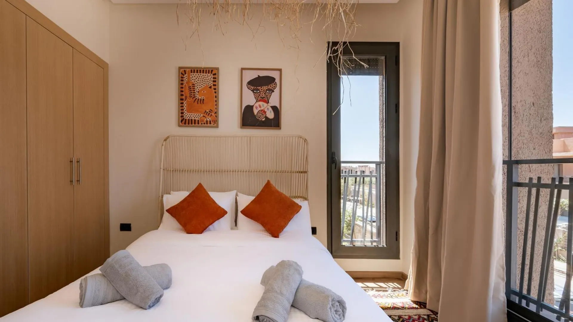 Villa Secret Oasis - 4 Bedroom Rooftop, Pool&Ac - Up To 10 Guests Marrakesh